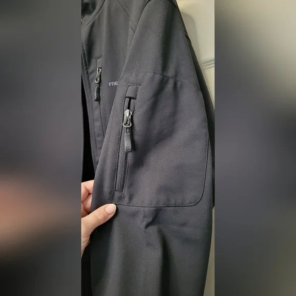 Free Country Men's Performance Jacket in Black - Picture 4 of 9